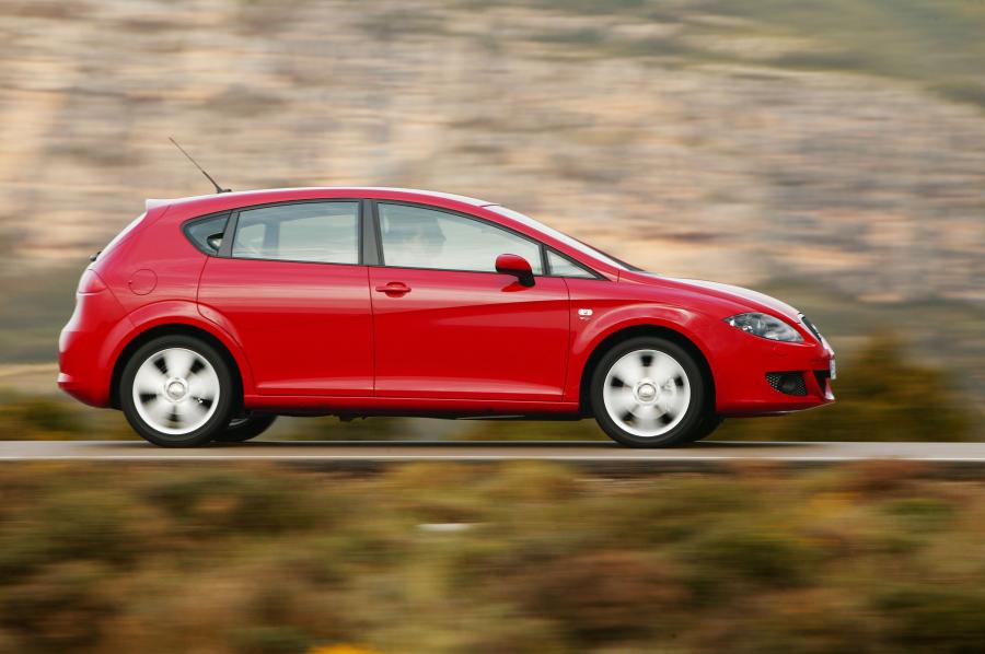  Seat Leon 2005 года  (фото 35 из 126)